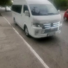 Toyota Hiace 2024