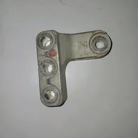 Hyundai elantra podusga kriple