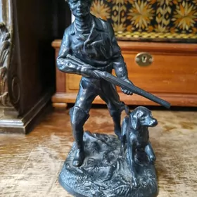 Статуэтка, Охотник с собакой