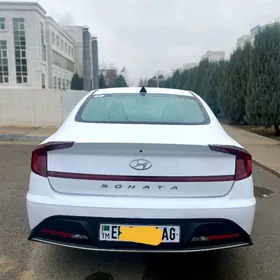 Hyundai Sonata 2020