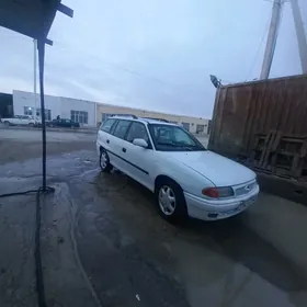 Opel Astra 1995