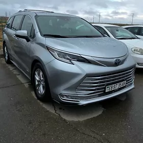 Toyota Sienna 2021