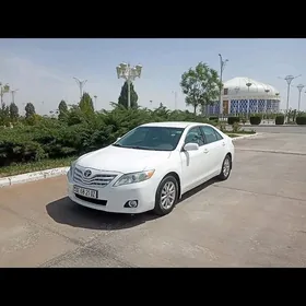Toyota Camry 2010