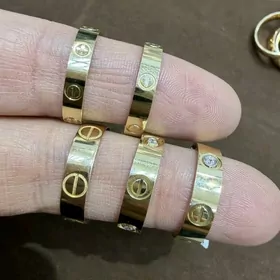 gyzyl aburcalka yuzik