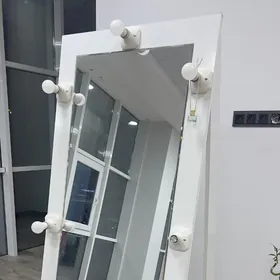 зеркало/ ýüz görilýän Aýna