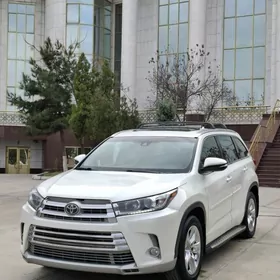 Toyota Highlander 2017