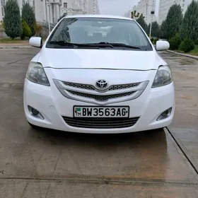 Toyota Yaris 2012