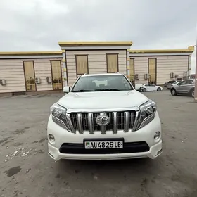 Toyota Land Cruiser Prado 2010