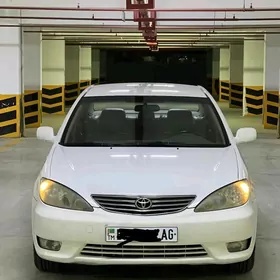 Toyota Camry 2005