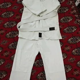 Dzyudo üçin sport egin- eşik