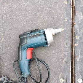 srupawyort bosch dewalt