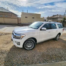 Ford Expedition 2022