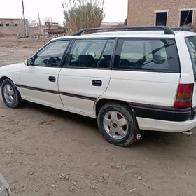 Opel Astra 1993