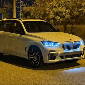 BMW X5 2021