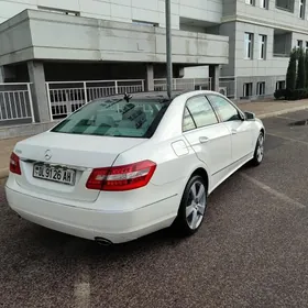 Mercedes-Benz E350 2011