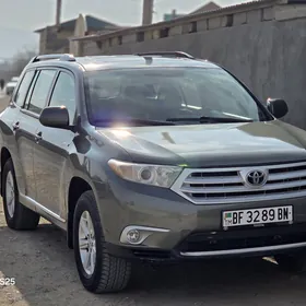 Toyota Highlander 2011