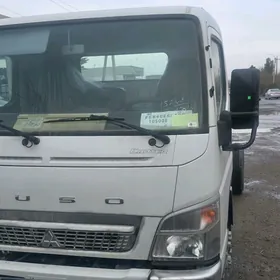 Mitsubishi Canter 2025