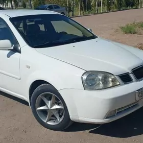 Daewoo Lacetti 2004