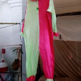 Новогодний костюм "Петрушка".