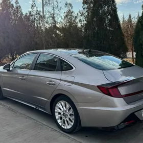 Hyundai Sonata 2022