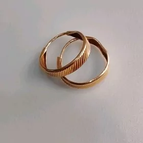 Gyzyl gulakhalka cagalanky