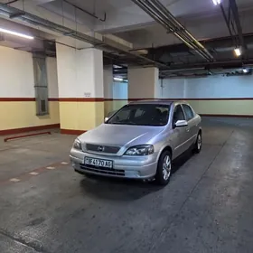 Opel Astra 2001