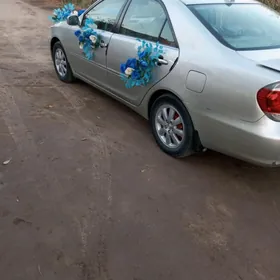 Toyota Camry 2005