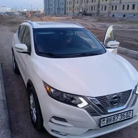 Nissan Rogue Sport 2021