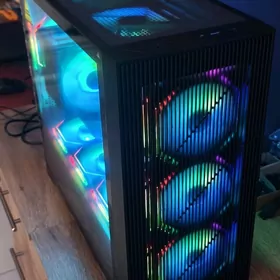 CORE i5-14+RTX5050 8GB!