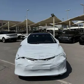 Toyota Camry 2023