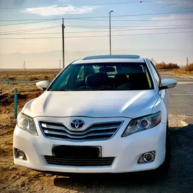 Toyota Camry 2011