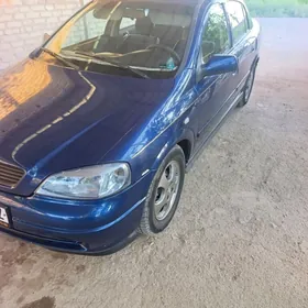Opel Astra 2005