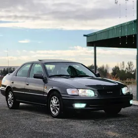 Toyota Camry 2001