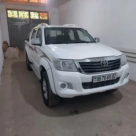 Toyota Hilux 2010