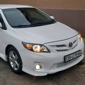 Toyota Corolla 2012
