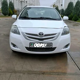 Toyota Yaris 2012