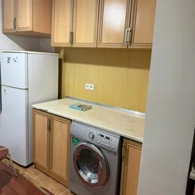 eyesinden  11mkr 1kom