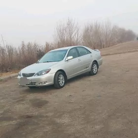 Toyota Camry 2003
