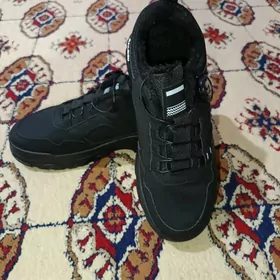 Крассовки утеплённые