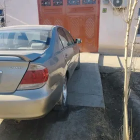 Toyota Camry 2003