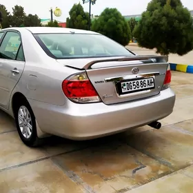 Toyota Camry 2005