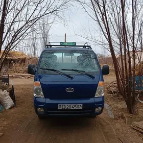 Kia Bongo 2011