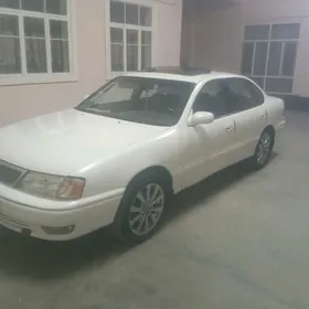 Toyota Avalon 1999