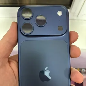 iPhone 17pro blue 256