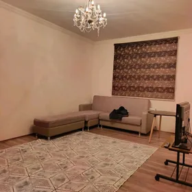 Arenda Mir8 3 etaz 2 kom