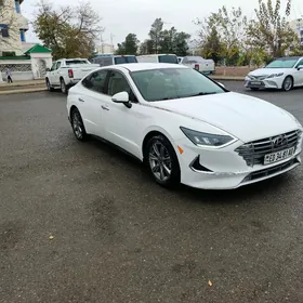 Hyundai Sonata 2020