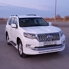 Toyota Land Cruiser Prado 2012