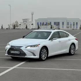 Lexus ES 350 2020
