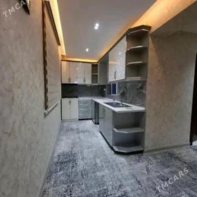 2 komn.jaý remontly 1etaj