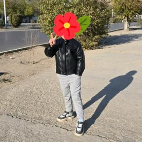 Кожаная утепленная куртка